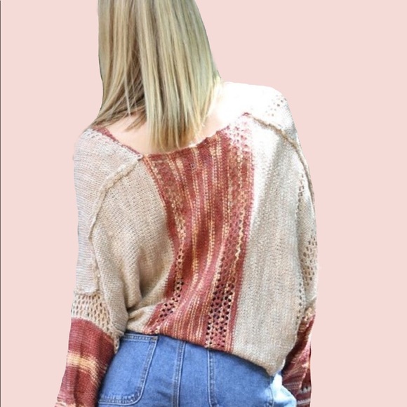 Angie top crop top- multiple sizes - Picture 3 of 3